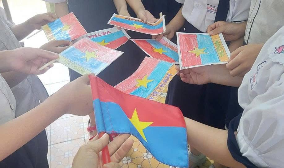 Hoạt động chào mừng đại lễ 5